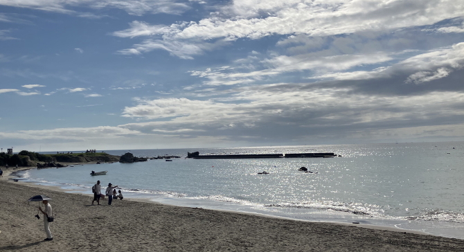 森戸神社・一色海岸 森戸神社・一色海岸